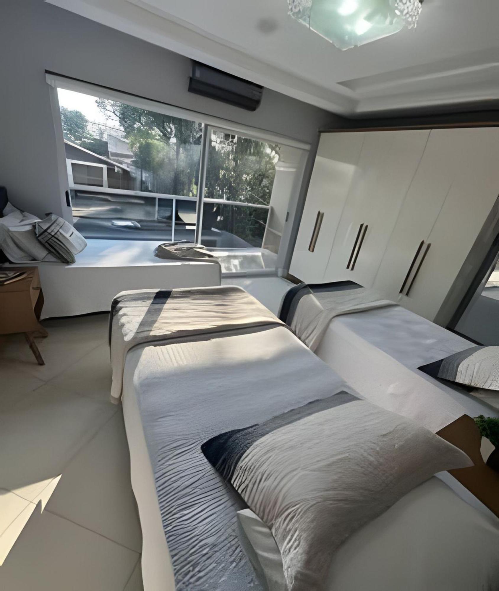 Solife Espaço Amplo com Piscina em Foz do Iguaçu Extérieur photo
